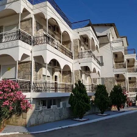 Argo Aparthotel *